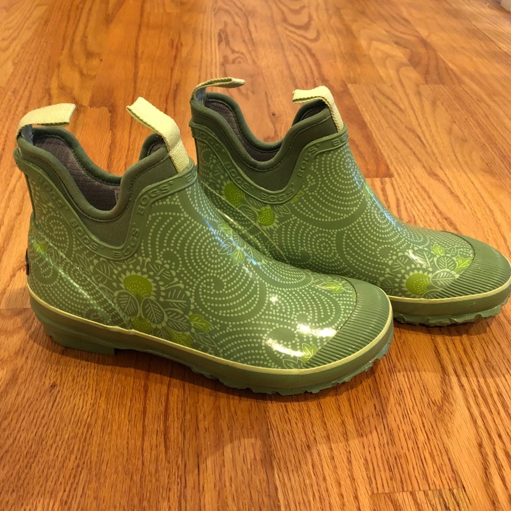 BOGS ANKLE BOOTS